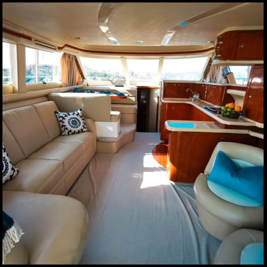 Baby Jax interior